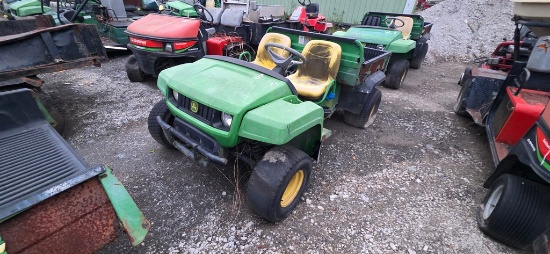 John Deere Gator