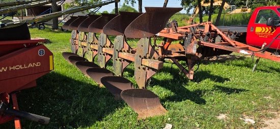 International 6 Bottom 3pt. Rollover Plow