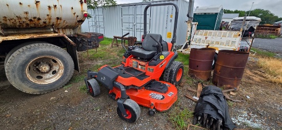 Kubota ZD331 Zero Turn Mower (RUNS)(DEALER TRADE IN)