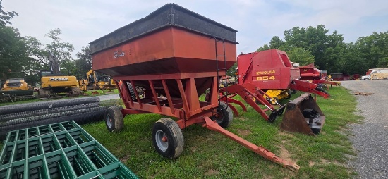 Demco Gravity Wagon