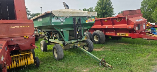 Unverferth 275 Gravity Wagon
