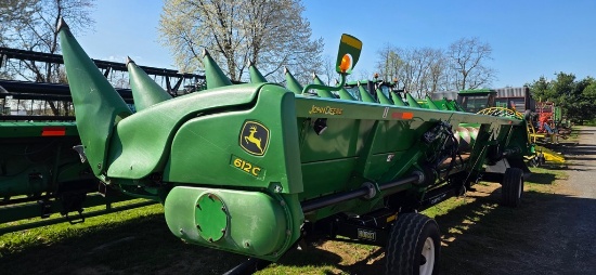 2010 612C 12 Row Corn Head