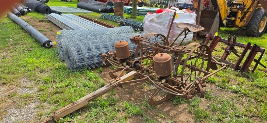 Pull 2 Row Corn Planter
