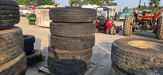 5-11R22.5 Truck Tires & Rims