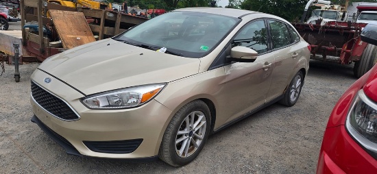 2017 Ford Focus Car (Runs)(Title)