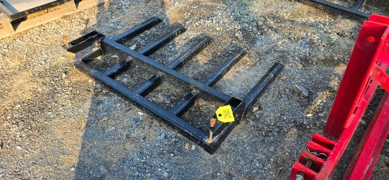 New Wolverine 42" Bucket Manure Forks