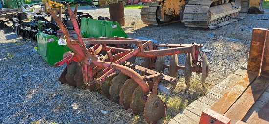 Massey Ferguson 6 1/2' 3pt. Disc