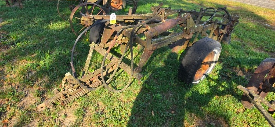 Pull 3 Bottom Plow