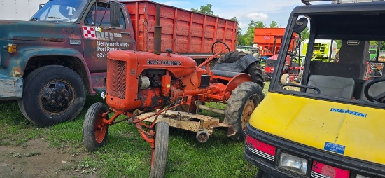 Allis Chalmers B Tractor (Runs)