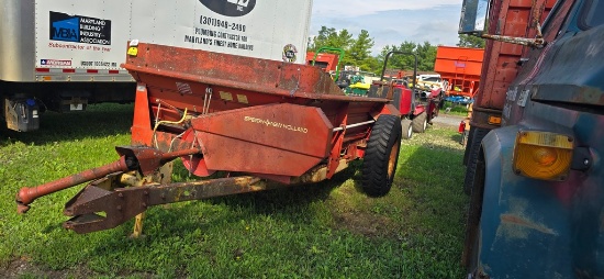 New Holland 513 1-Axle Manure Spreader