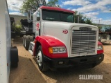 2000 Freightliner FLD120 Daycab T/A Truck Tractor