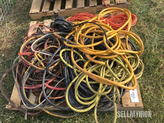 Qty of Extension Cords, Jumper Cables, Air Hose [YARD 1]