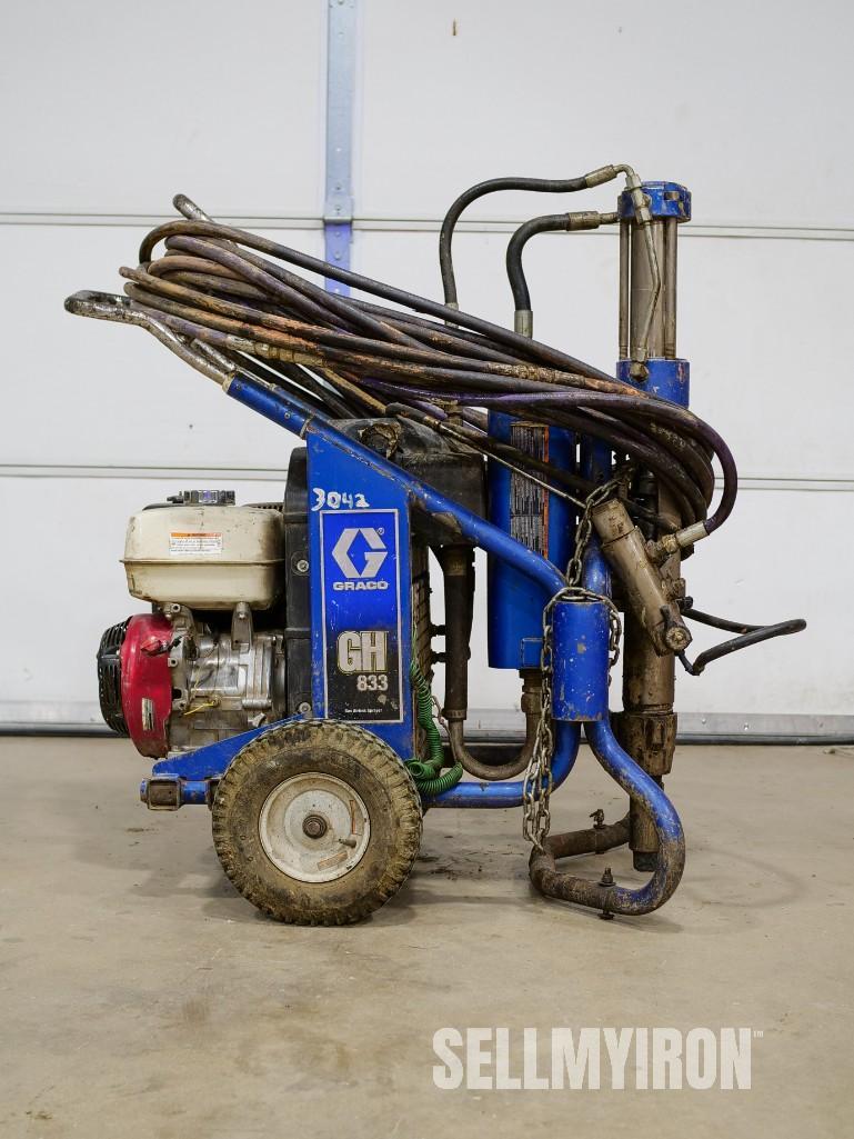 GH 0 Graco Gas Sprayer - Hydraulic Airless 1 Complete Honda Engine 