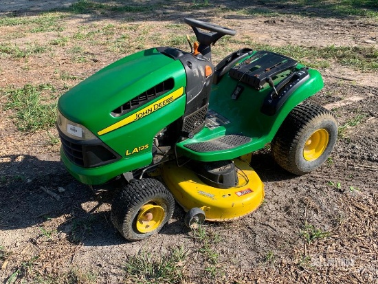 John Deere LA125 Mower, Parts Only [YARD 1]