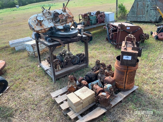 Lot Gear Boxes, Casters, Toolboxes