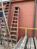 (2) 10ft Ladders