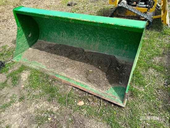 Tractor Bucket [YARD 3]