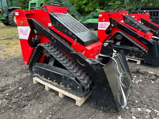 Unused SCL850 Stand-On Mini Compact Track Loader [YARD 1]