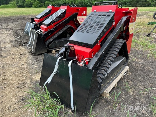 Unused SCL850 Stand-On Mini Compact Track Loader [YARD 1]
