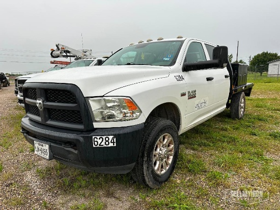 2018 Dodge Ram 3500 Crew Cab Flatbed Truck [YARD 3]