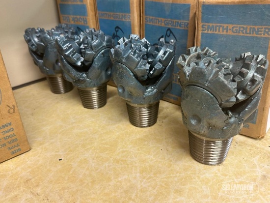 (4) Unused 4-1/2in Smith Gruner Milled Tooth Tricore Rock Drill Bit