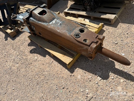 Caterpillar Hydraulic Hammer Attachment [YARD 2]