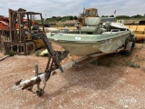 Chrysler Bass Runner 17ft Boat