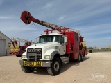 HSI Hydraulic Swabbing Unit mounted on Mack T/A Truck