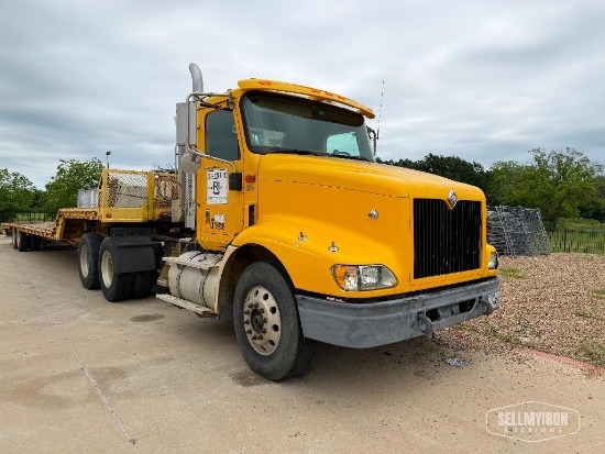 2005 International 9200i Day Cab T/A Truck Tractor [YARD 6]
