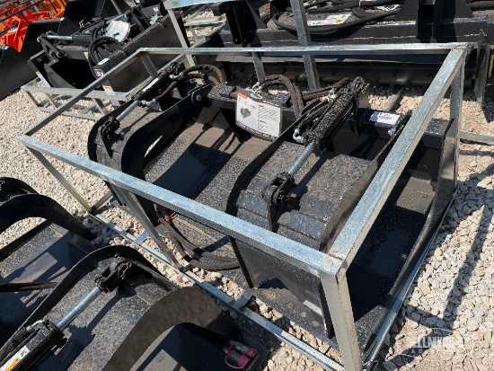 Unused 2026 Wolverine GB-11-72W 72in Grapple Bucket Skid Steer Attachment [YARD 1]