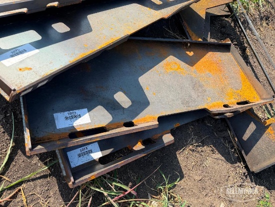 Unused 2026 Wolverine QMP2-16-12T 1/2in Universal Quick Attach Mount Plate Skid Steer Attachment