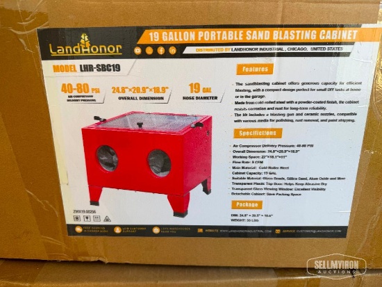 Unused 2026 LandHonor LHR-SBC19 19 Gal Portable Sand Blasting Cabinet [YARD 1]