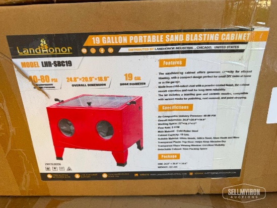 Unused 2026 LandHonor LHR-SBC19 19 Gal Portable Sand Blasting Cabinet [YARD 1]