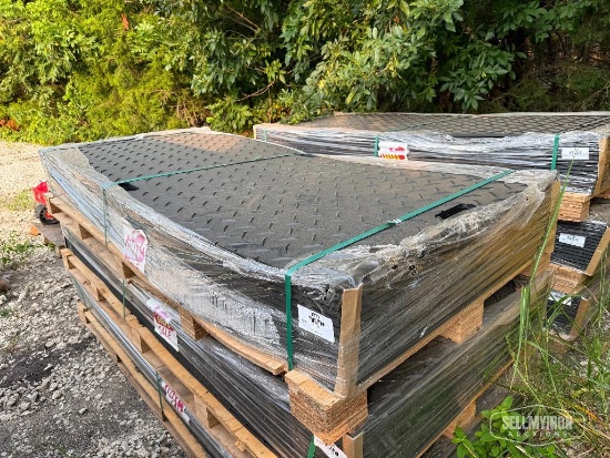 (15) Unused 4 ft x 8 ft HDPE Ground Protection Mats [YARD 1]