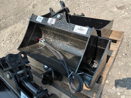 Unused 2026 VICSEC 24 in Tilting Bucket Excavator Attachment [YARD 1]