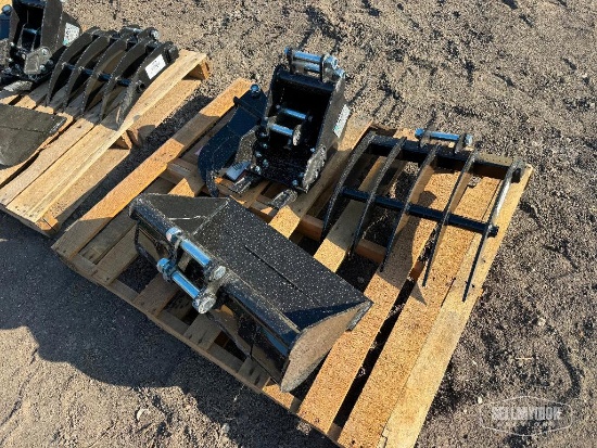 Unused 2026 AGT 12EX-SET5 5-Piece Mini Excavator Attachment Set [YARD 1]