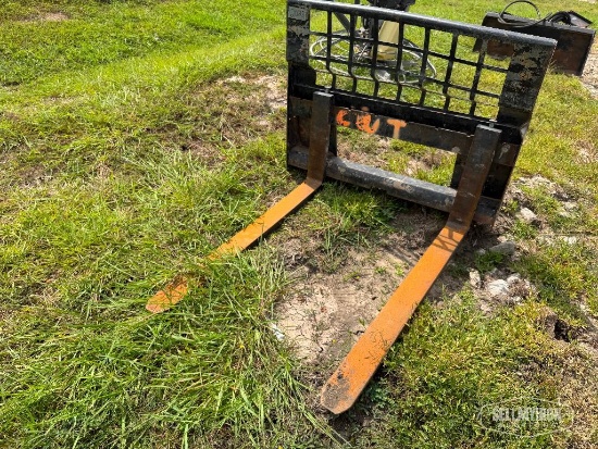Caterpillar 48in Pallet Forks Skid Steer Attachment [YARD 2]