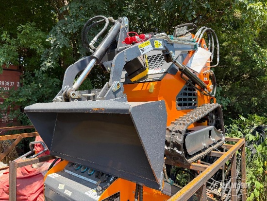 Unused 2026 LandHonor LHR-ME380X2 Mini Skid Steer Track Loader [YARD 1]