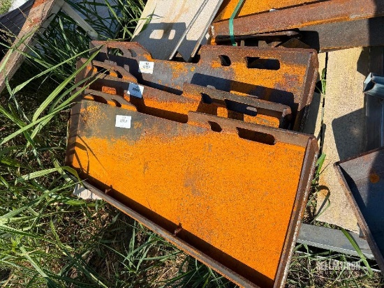 Unused 2026 Wolverine QMP3-16-6T 1/4in Universal Quick Attach Mount Plate Skid Steer Attachment