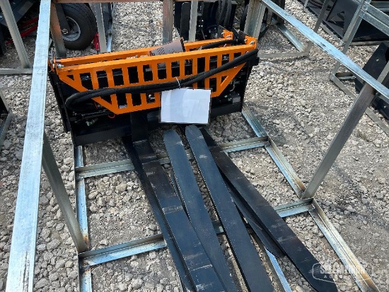 Unused 2026 LandHonor HPF-11-3000G 48in Hydraulic Pallet Forks Skid Steer Attachment [YARD 1]