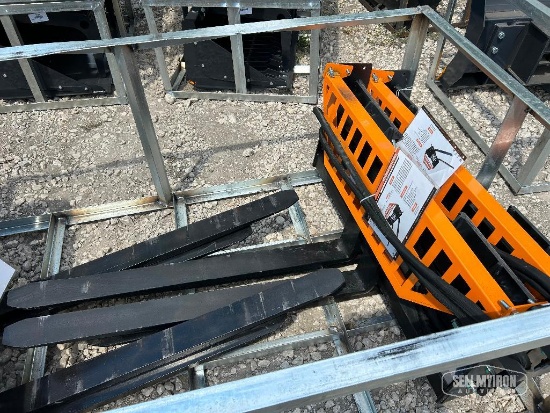 Unused 2026 LandHonor HPF-11-3000G 48in Hydraulic Pallet Forks Skid Steer Attachment [YARD 1]
