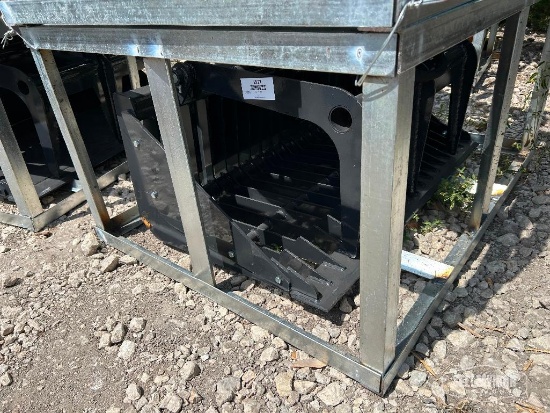 Unused 2026 LandHonor MRB-72-44W 44in Rock Grapple Mini Skid Steer Attachment [YARD 1]