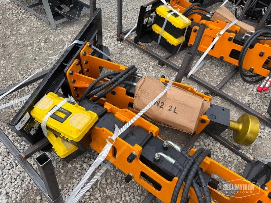 Unused 2026 GIYI GY-D680 Post Driver Skid Steer Attachment [YARD 1]