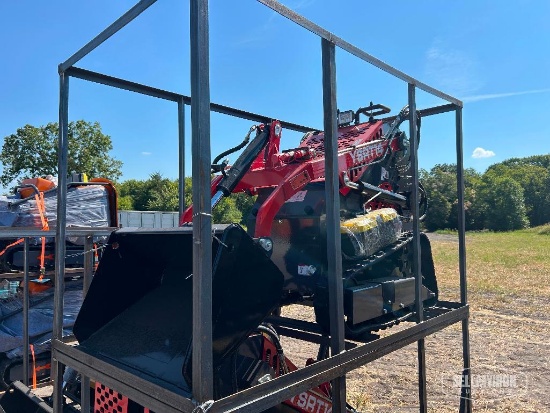Unused 2026 AGT YSRT14 Mini Skid Steer Loader [YARD 1]