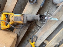 Dewalt Reciprocating Saw [YARD 1]
