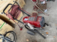 Titan Impact 740 Airless Spray Rig [YARD 1]