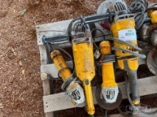 4 Dewalt Grinders [YARD 1]