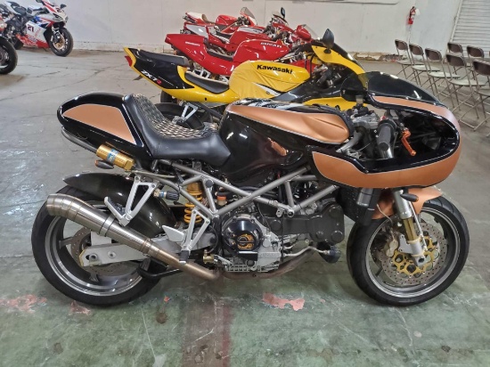 2002 Ducati Monster ST2