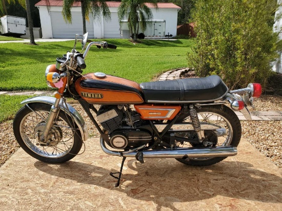 1972 Yamaha R5 - 350cc