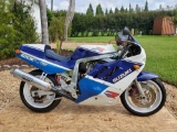 1988 Suzuki GSXR750 Slingshot